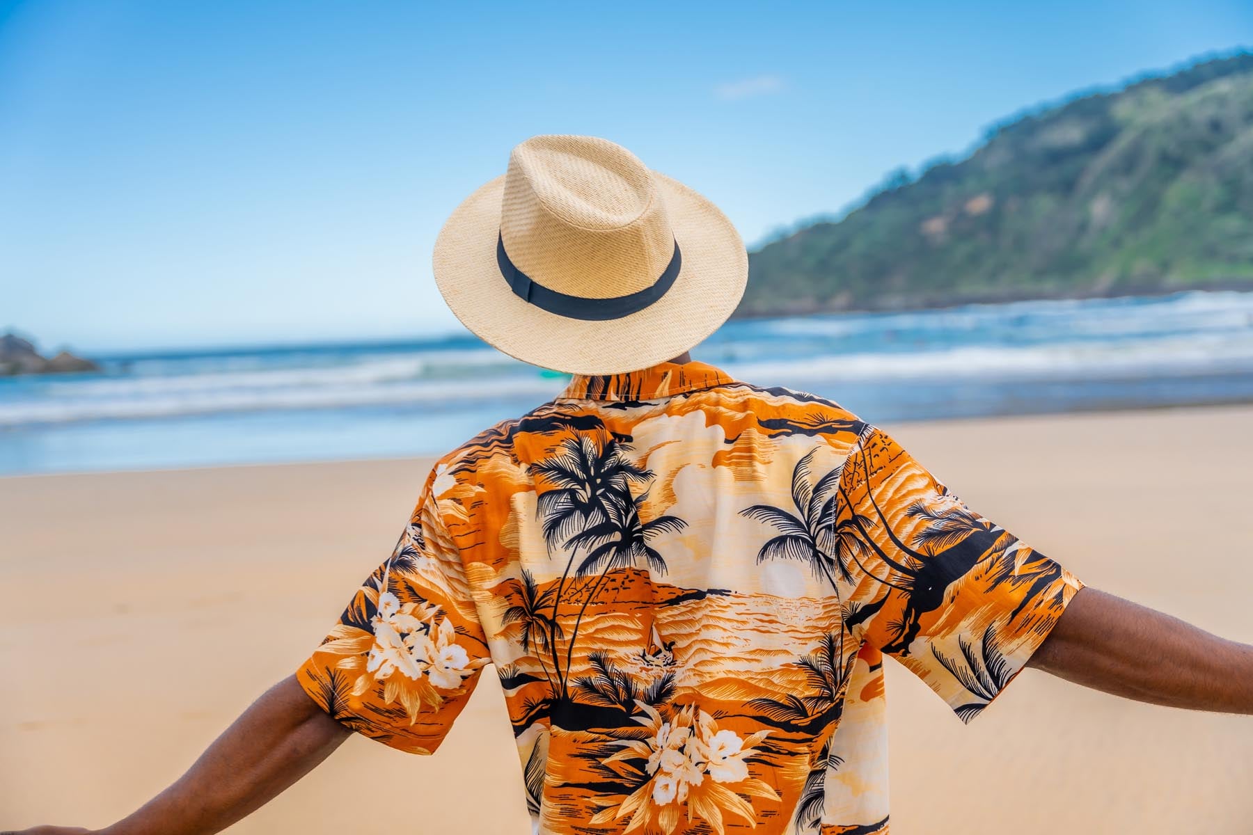 how to dress hawaiian without a hawaiian shirt How to Wear a Hawaiian Print Without Looking Cheesy