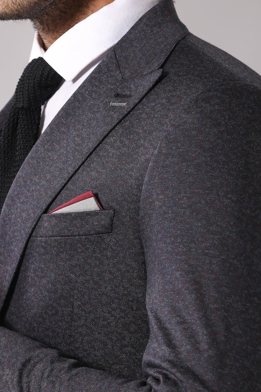 Single Button Double Vent Pointed Collar Navy Blue Blazer - Wessi