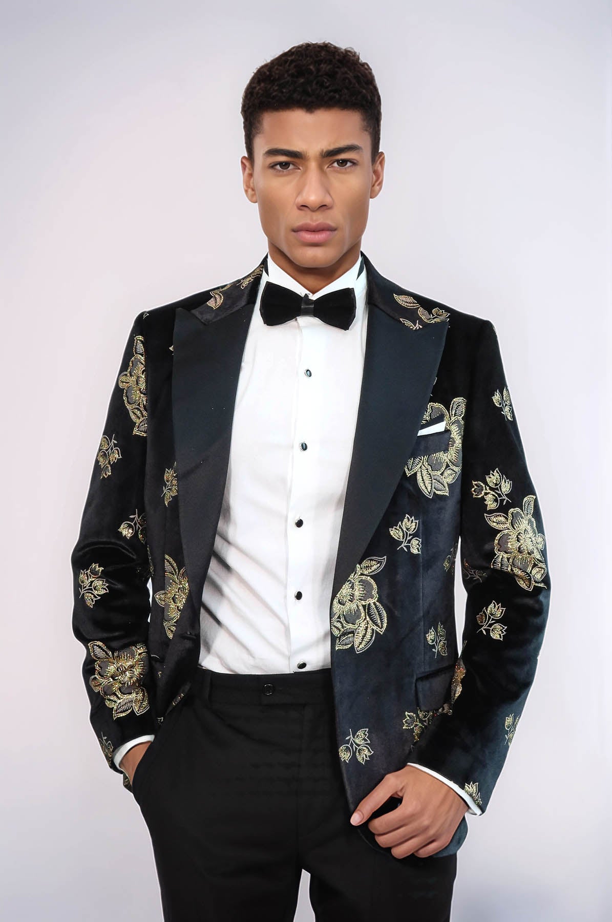 Gold Floral Patterned Shiny Black Men Party Tuxedo Blazer | Wessi Wessi - Discover Diversity Gold Floral Patterned Shiny Black Men Party Tuxedo Blazer | Wessi Wessi - Discover Diversity