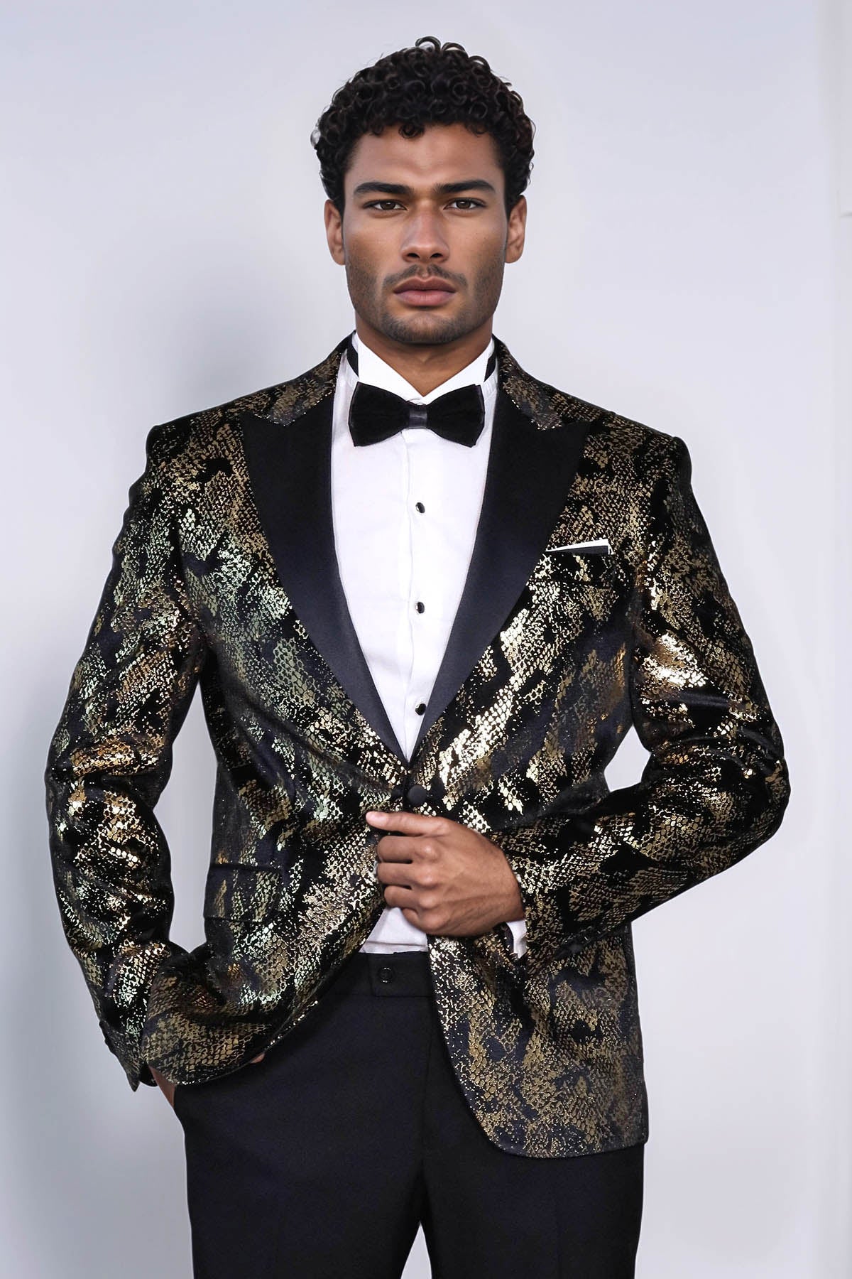 Peak Lapel Slim Fit Gold Patterned Black Men Evening Blazer | Wessi Wessi - Discover Diversity Peak Lapel Slim Fit Gold Patterned Black Men Evening Blazer | Wessi Wessi - Discover Diversity