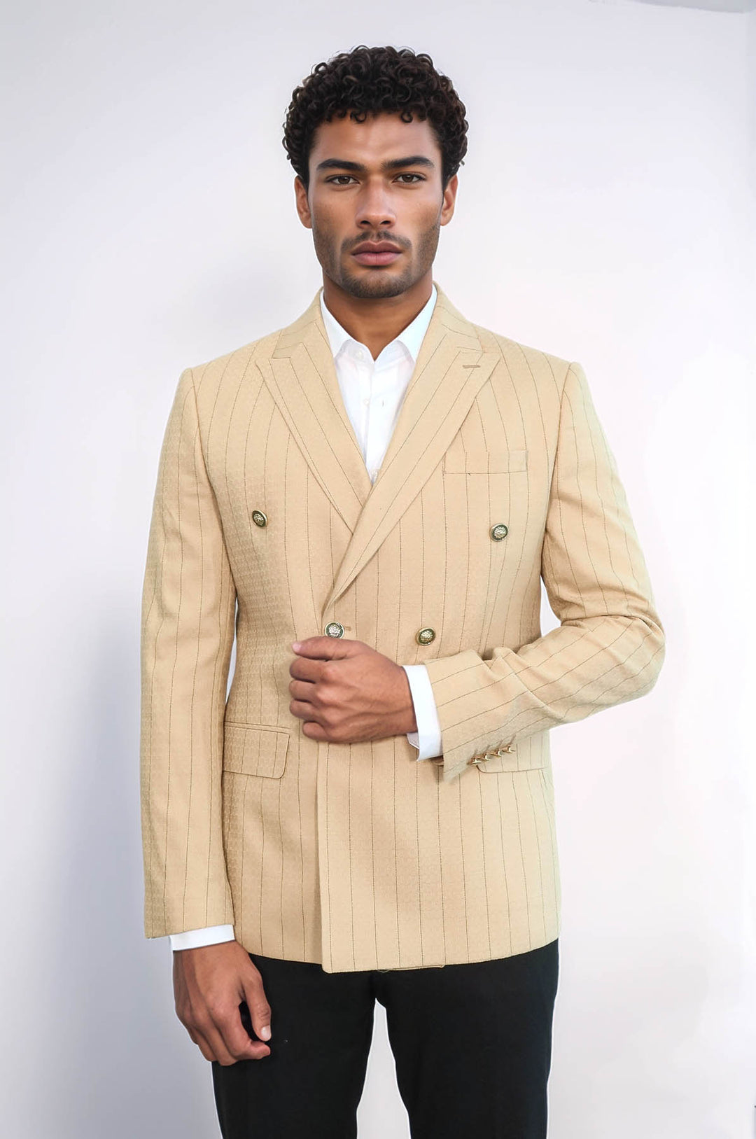 Blazer de hombre color crema con doble botonadura y corte slim a rayas - Wessi
