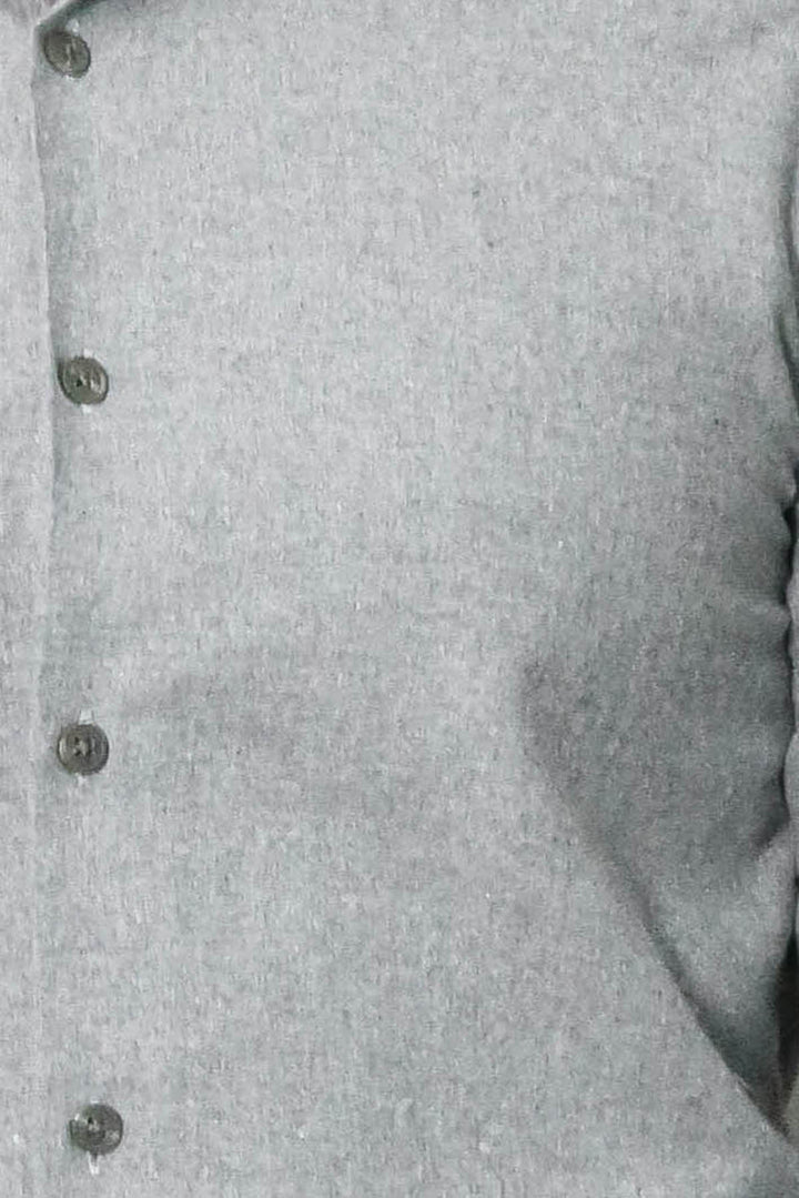 قميص حطاب رجالي ذو قصة ضيقة باللون الرمادي الفاتح - ويسي