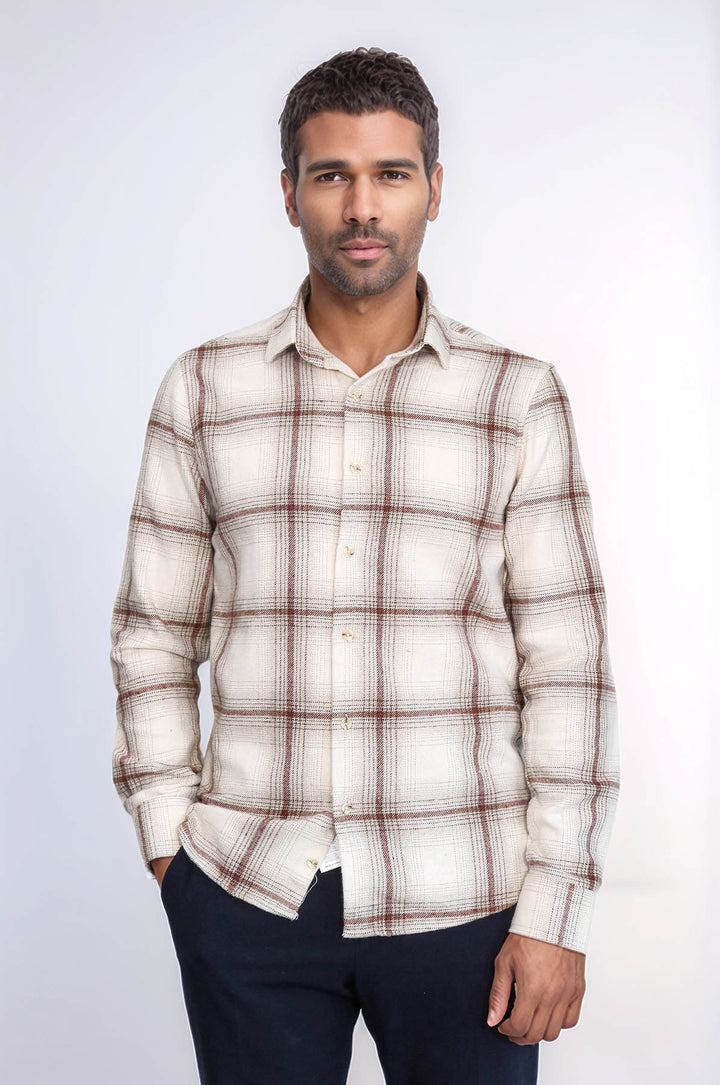 قميص حطاب منقوش باللون البني الفاتح للرجال - ويسي