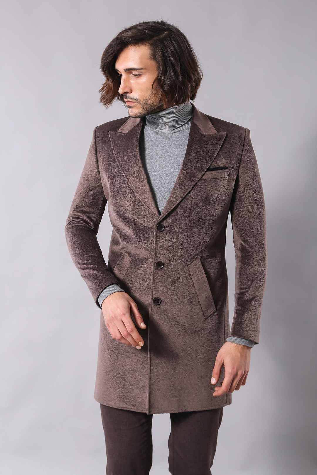 Cappotto da uomo in visone con revers a lancia - Wessi