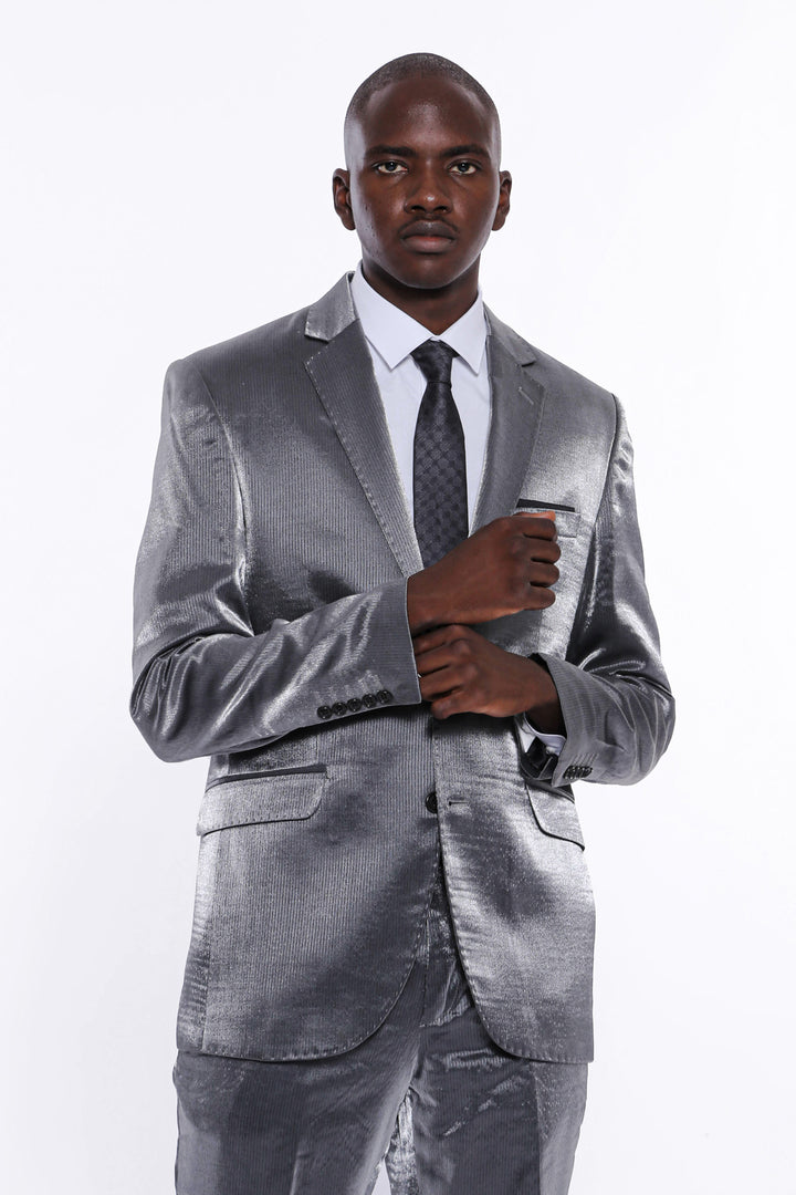 Тонкий атласный серый мужской костюм из двух частей с двумя пуговицами