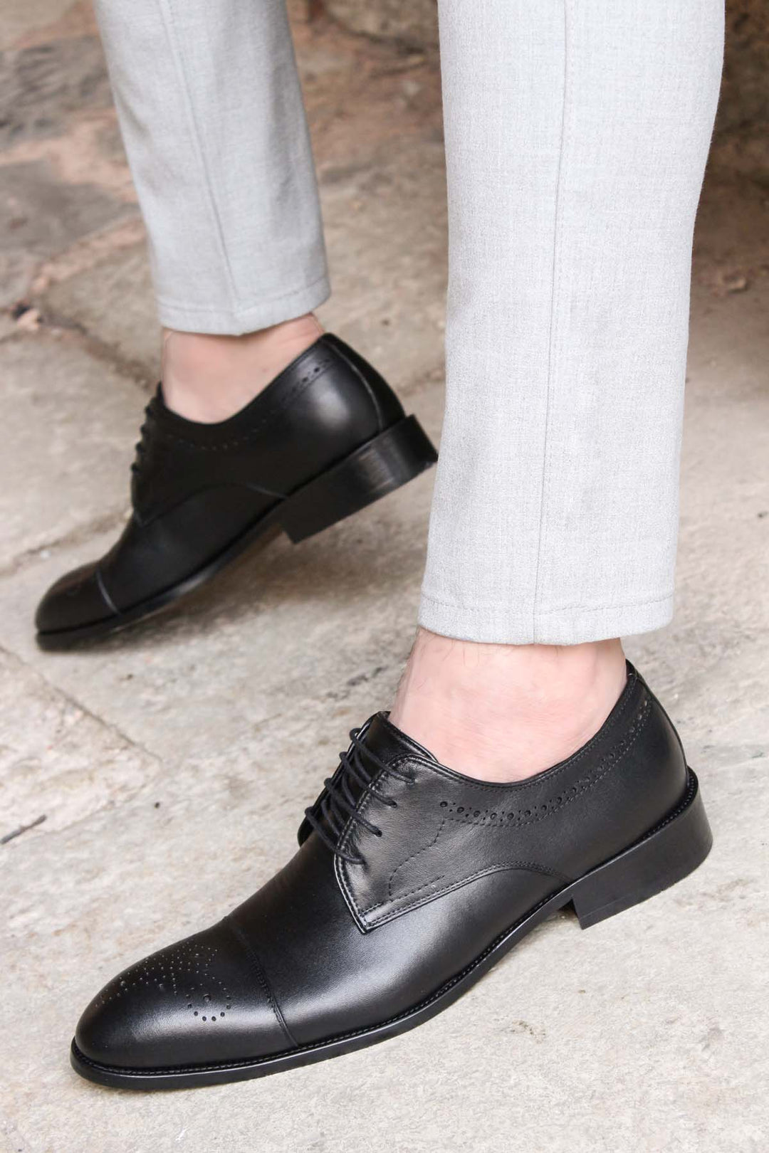 Chaussures habillées Oxford en cuir noir pour hommes - Wessi