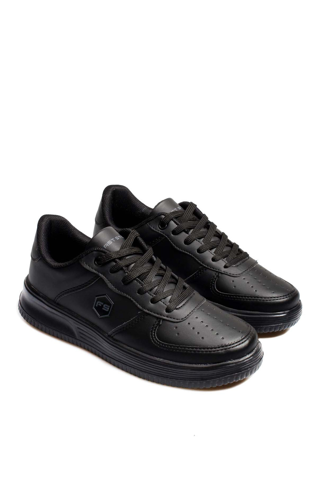 Baskets basses pour homme en cuir noir avec motif perforé - Wessi