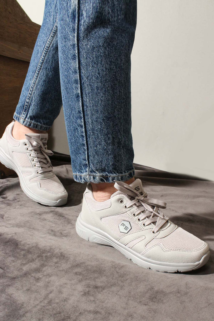 Baskets athlétiques gris clair pour hommes avec maille respirante - Wessi