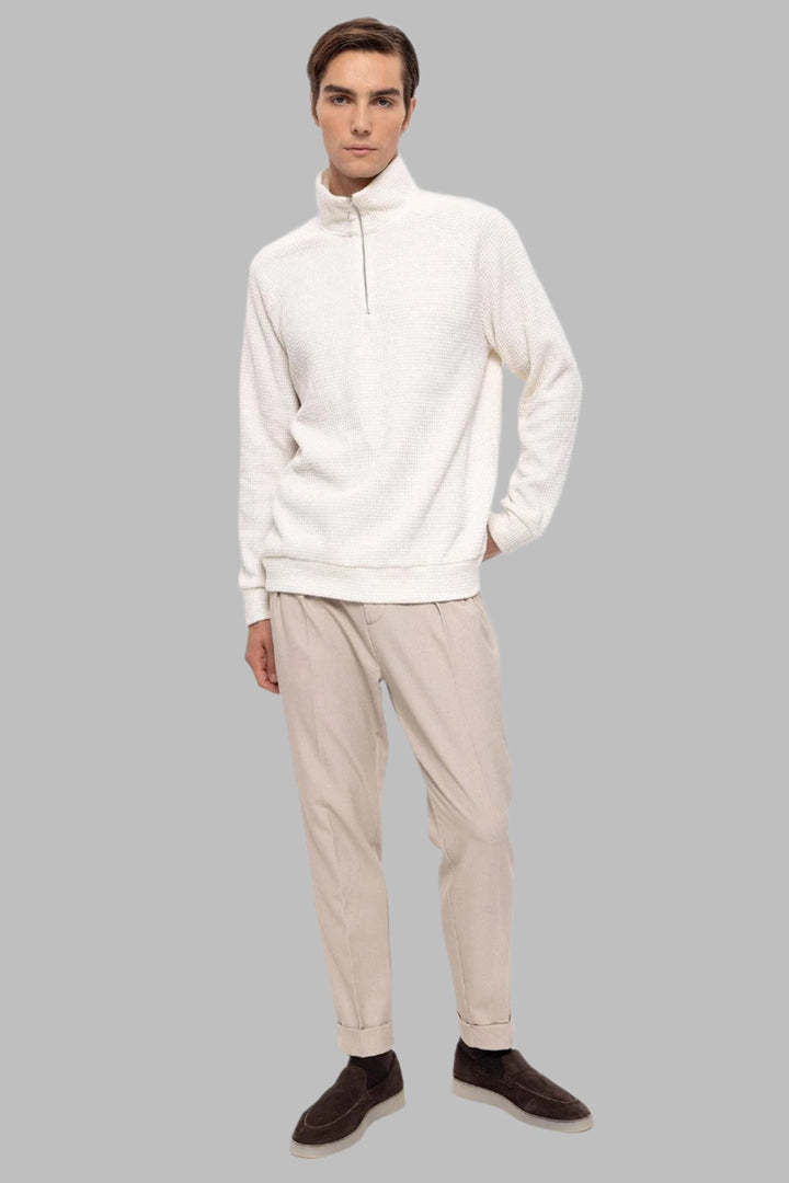 Maglione a collo alto con mezza cerniera ecru da uomo - Wessi