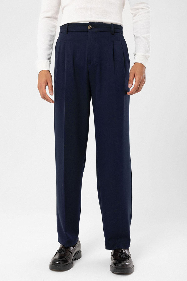 Men's Dark Navy Blue High-Waisted Relaxed Fit Pleated  Pants - Wessi