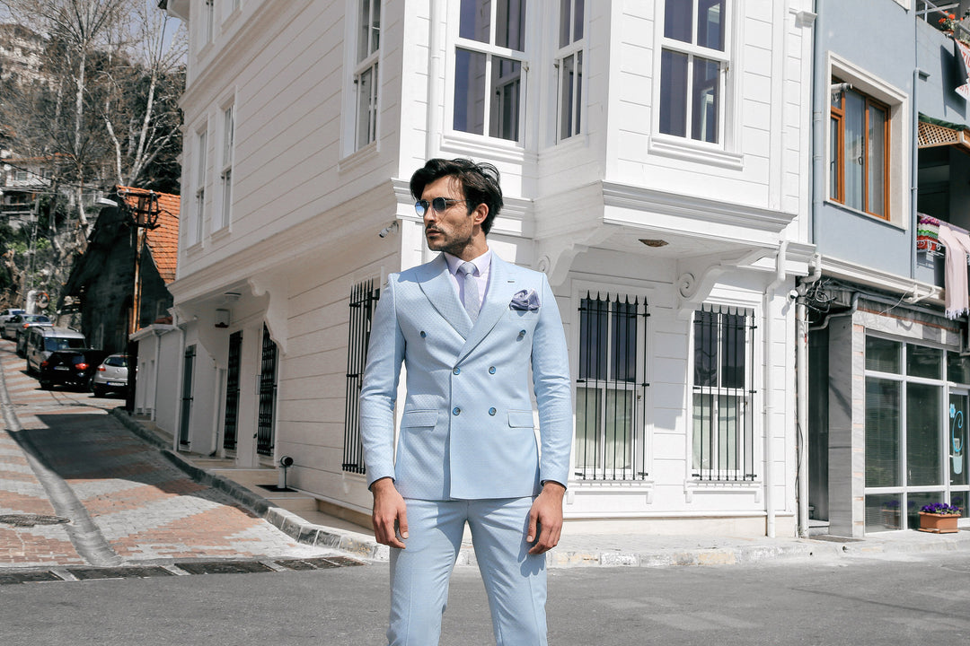 The Best Blue Men Suits: The Silent Power of Blue