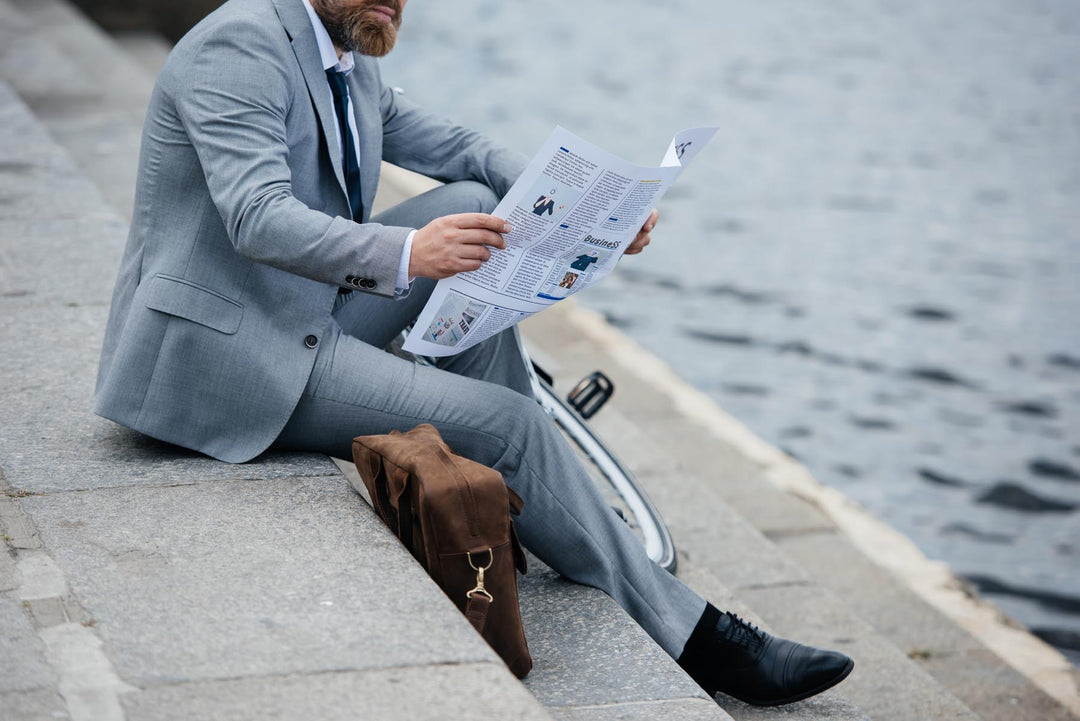 What Colour Shoes to Wear With a Light Grey Suit