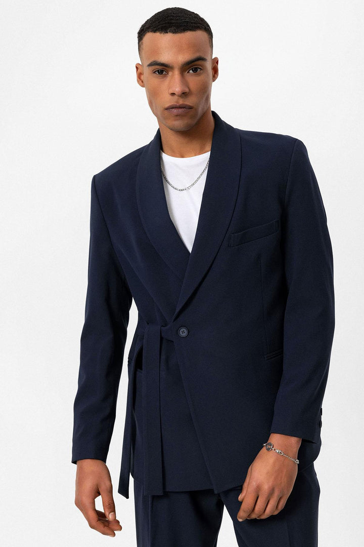 Blazer doppiopetto da uomo con dettagli tascabili in lino 100% lino blu navy - Wessi