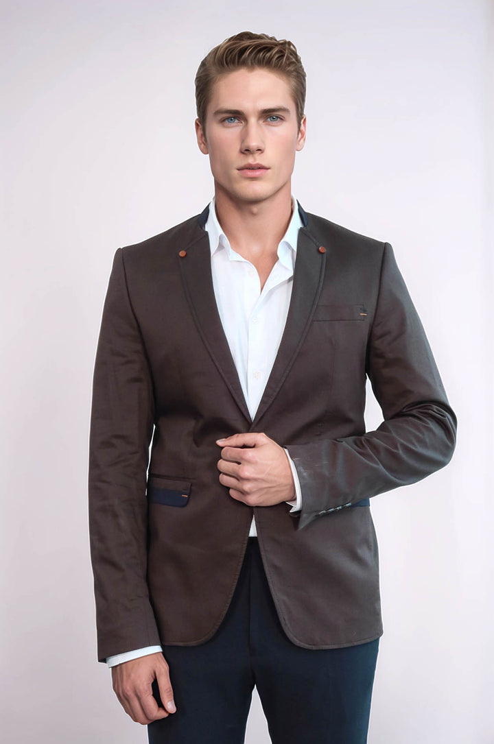 Blazer De Hombre Marrón Con Un Solo Botón Y Cuello Alzado - Wessi