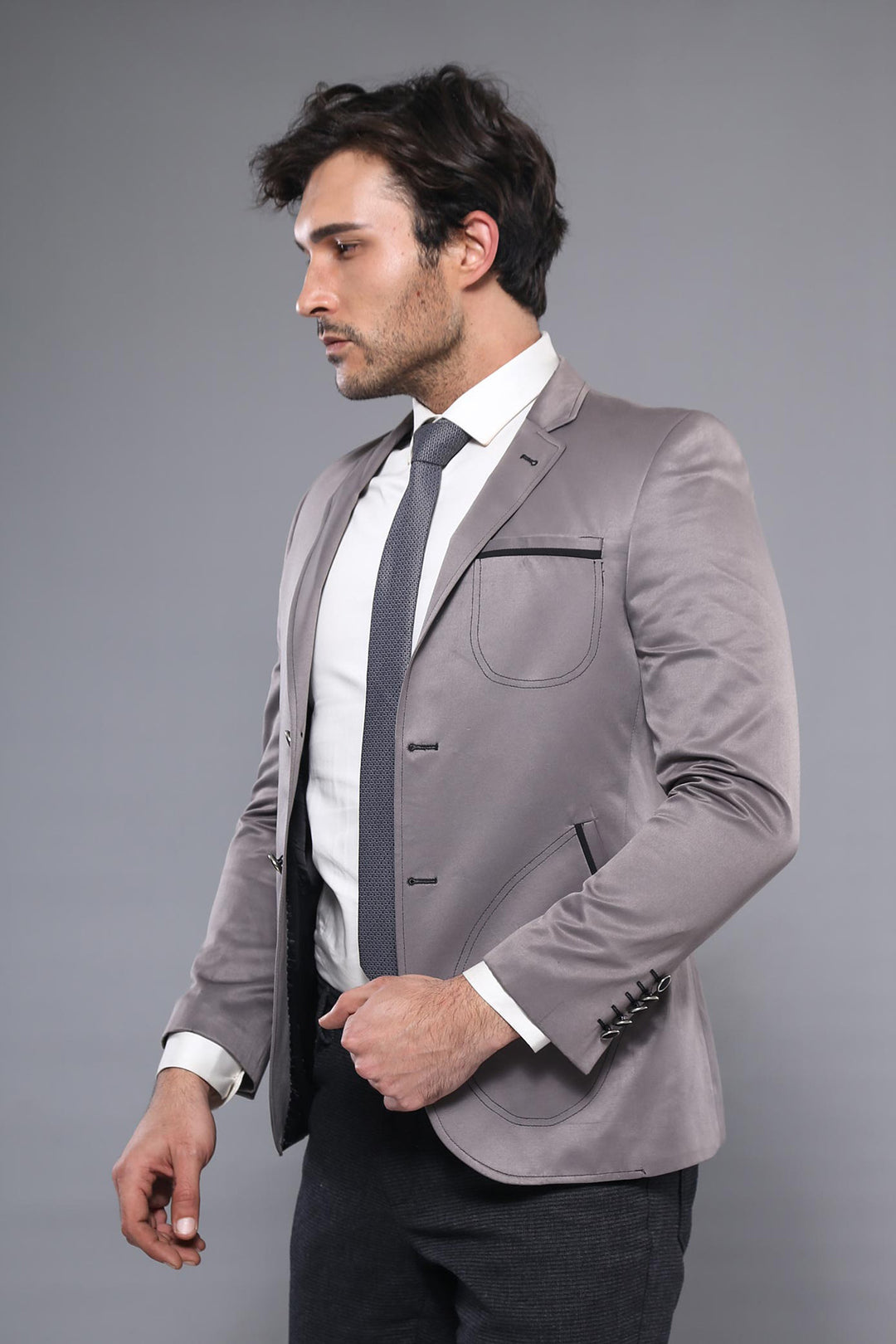Blazer gris con bolsillos de parche | wess