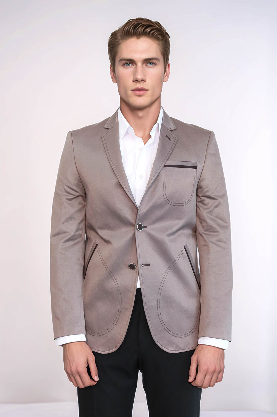 Blazer beige con tasche applicate | Wess