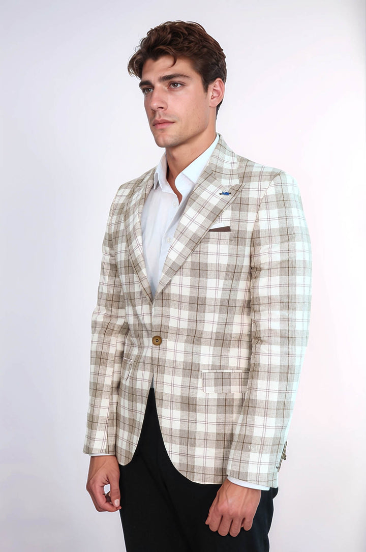 Blazer Beige Con Un Solo Botón Y Cuello Ancho En Punta - Wessi
