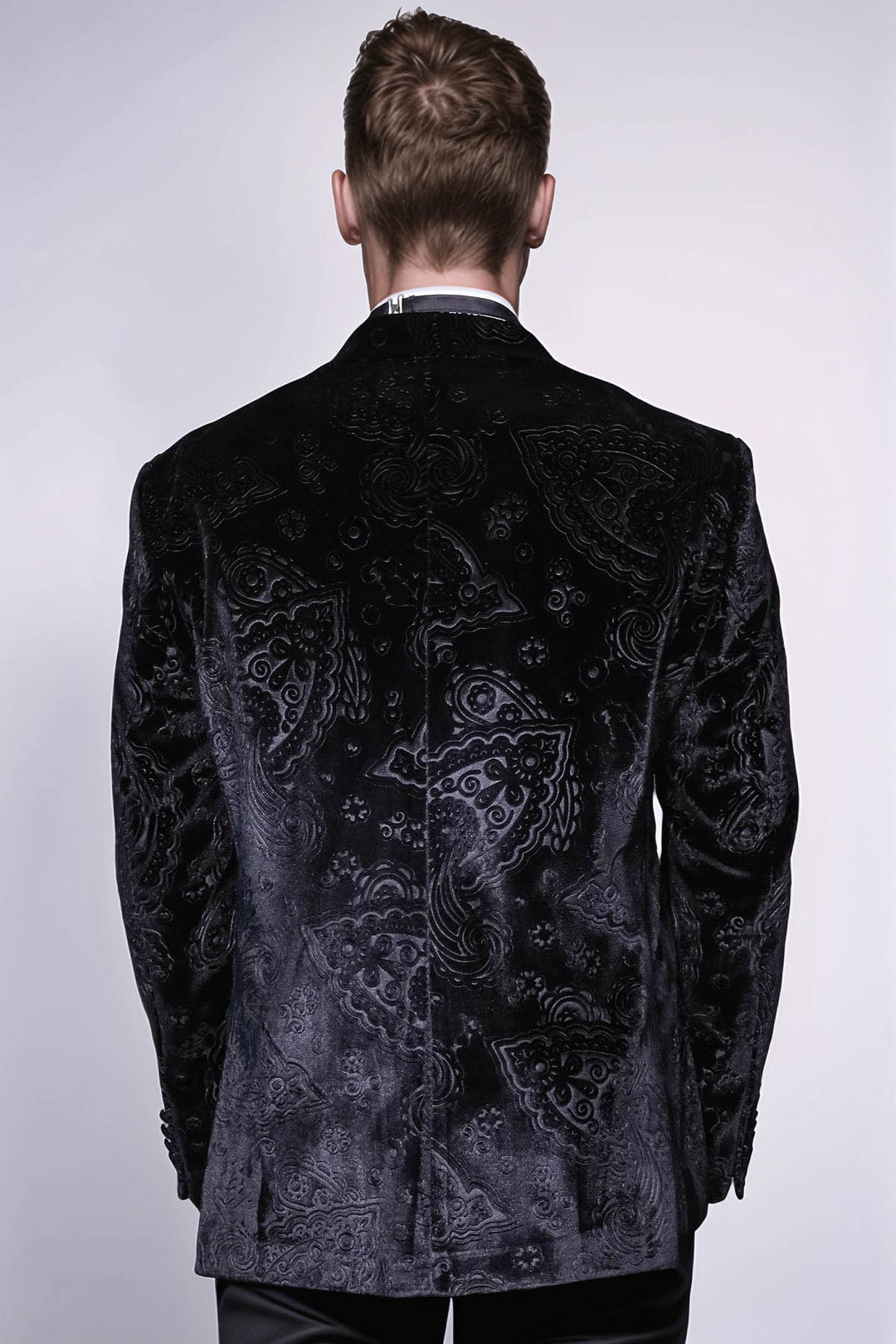 Blazer de fiesta de hombre negro de terciopelo con estampado floral - Wessi