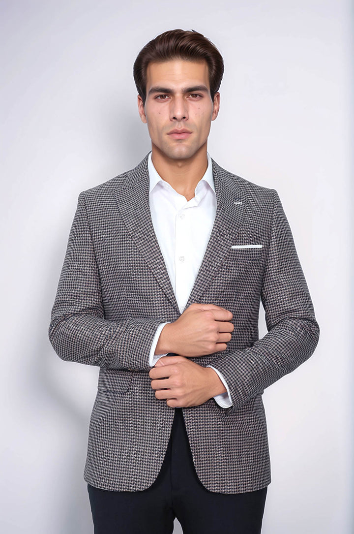 بليزر بقصّة Slim-Fit منقوش باللون الأزرق الداكن - Wessi