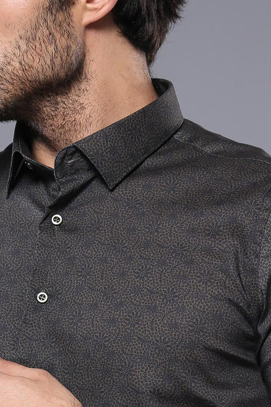Camisa Hombre Manga Corta Estampada Caqui - Wessi