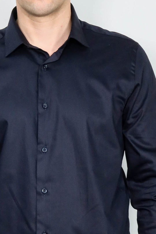 Camicia da uomo in raso di cotone slim fit a maniche lunghe tinta unita blu navy - Wessi
