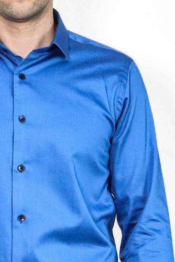 Синяя мужская рубашка приталенного кроя из хлопкового атласа - Wessi