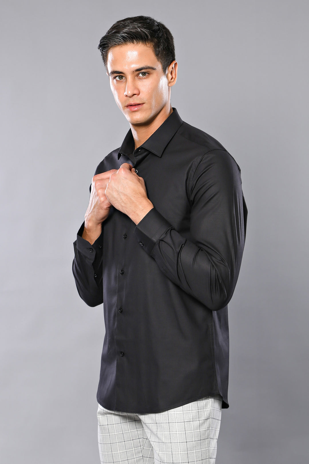 Plain Slim Fit Black Men Shirt - Wessi