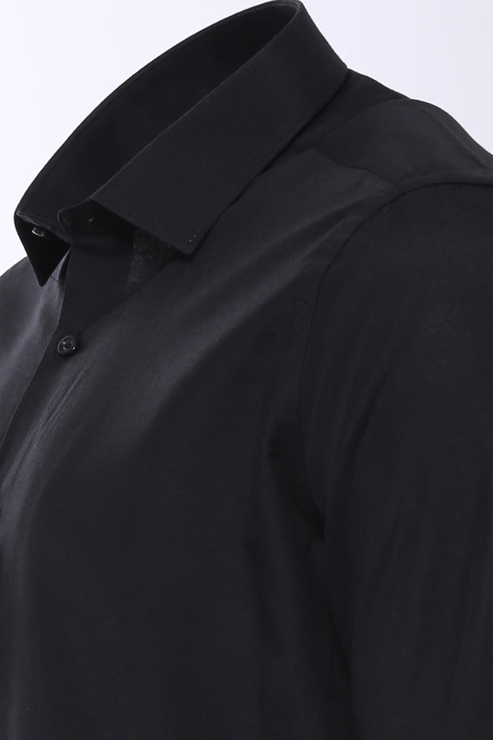 Plain Long Sleeves Regular Fit Black Men Shirt - Wessi