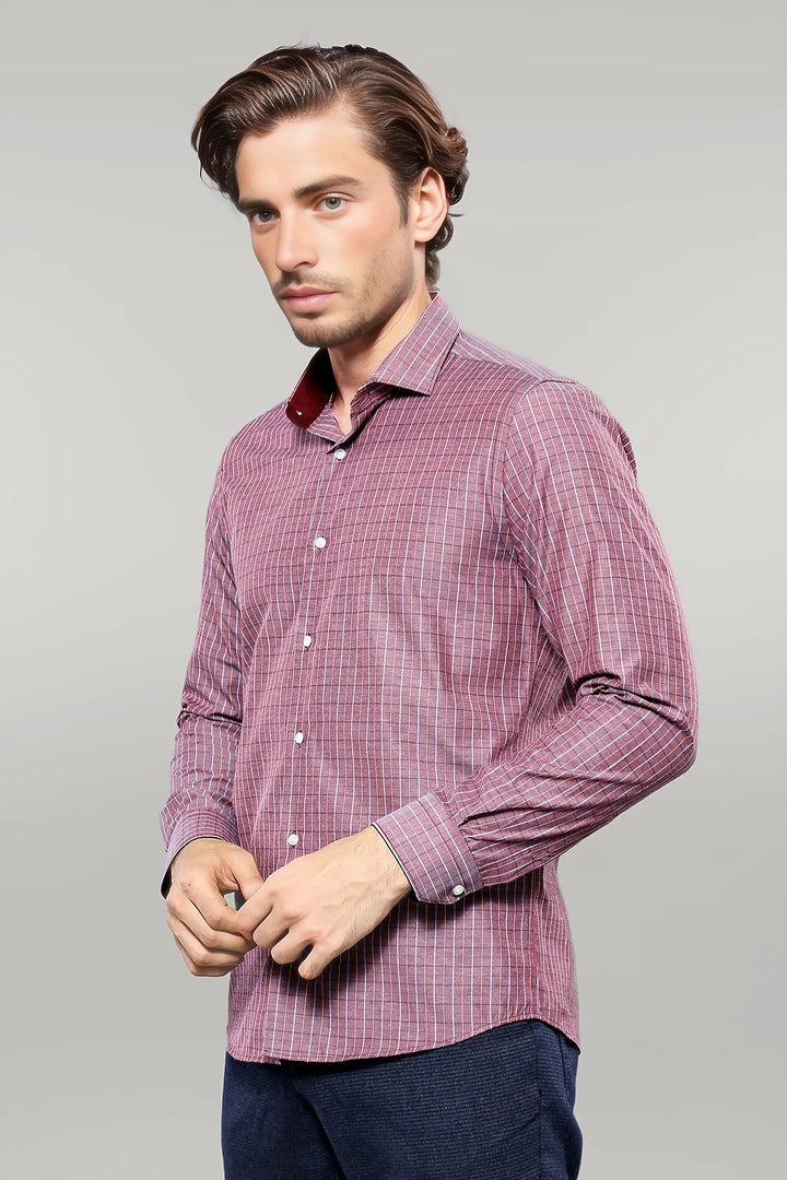 Slim-Fit Burgundy Plaid Shirt | Wessi