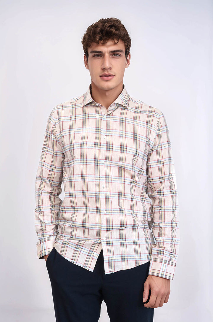 قميص بيج منقوش بقصّة Slim-Fit | ويسي - ويسي