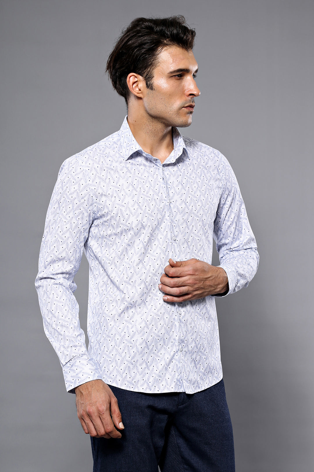 Dot-Patterned White Shirt | Wessi