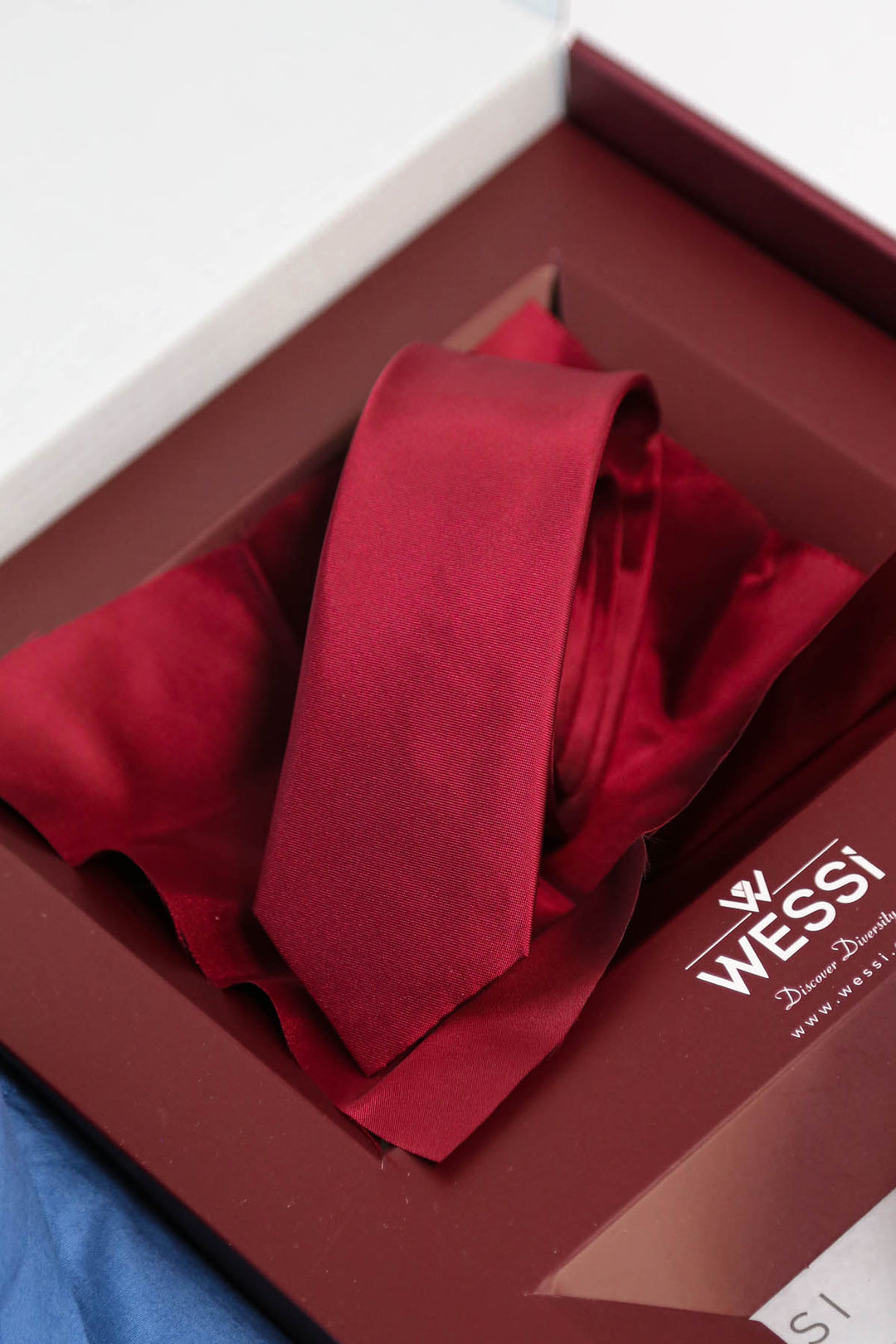 The Dapper Gift Box by Wessi – Includes Sky Blue Shirt, Burgundy Tie & Textured Black Belt