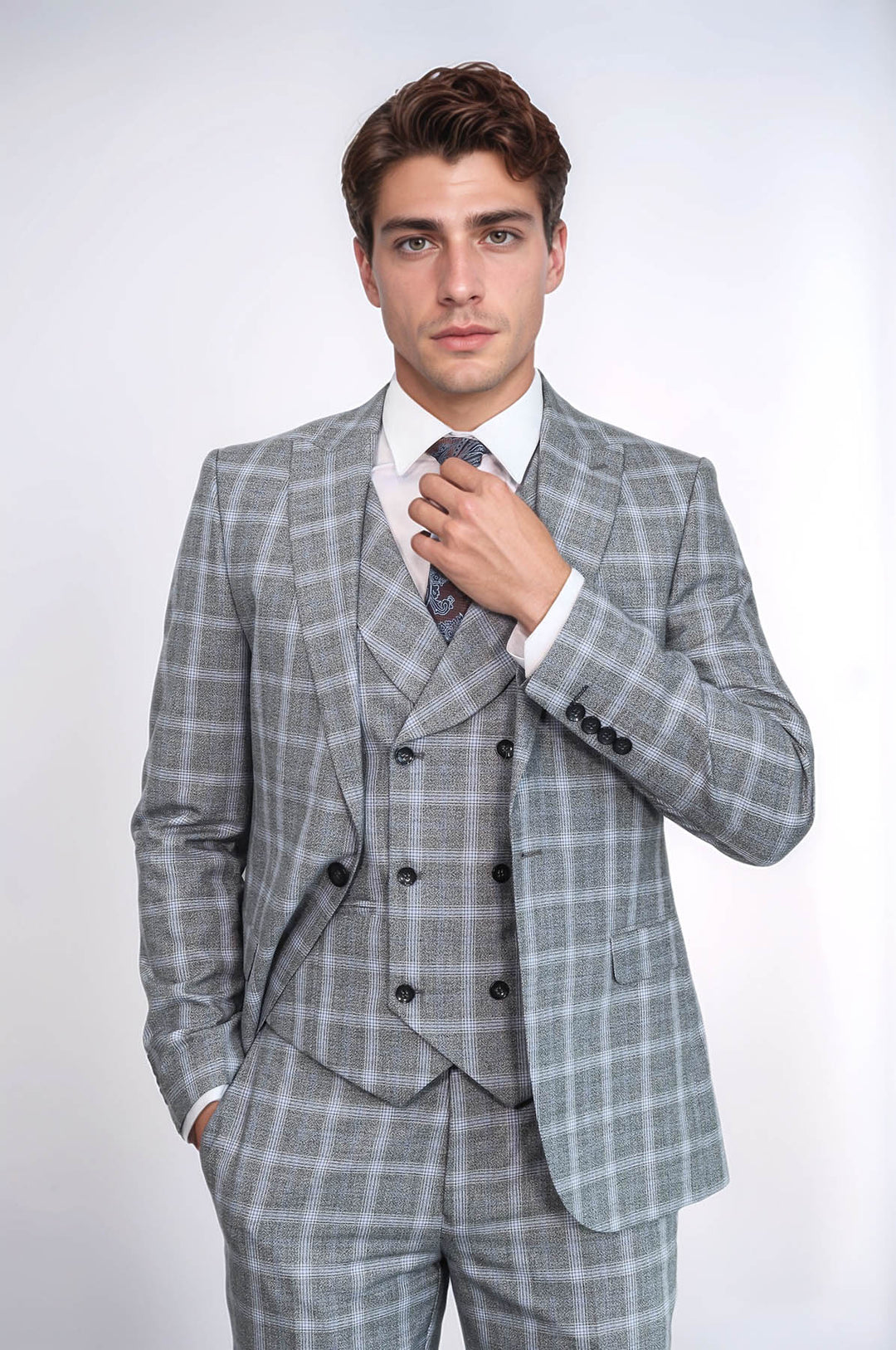 Double Breasted Grey Suit | Wessi