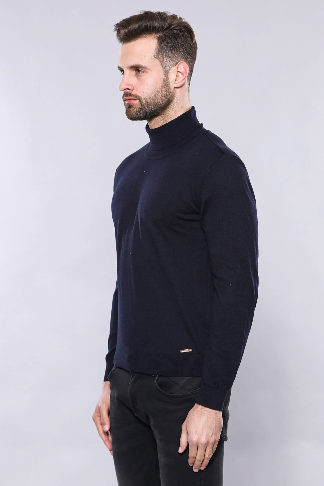 Maglione da uomo blu navy a collo alto | Wess