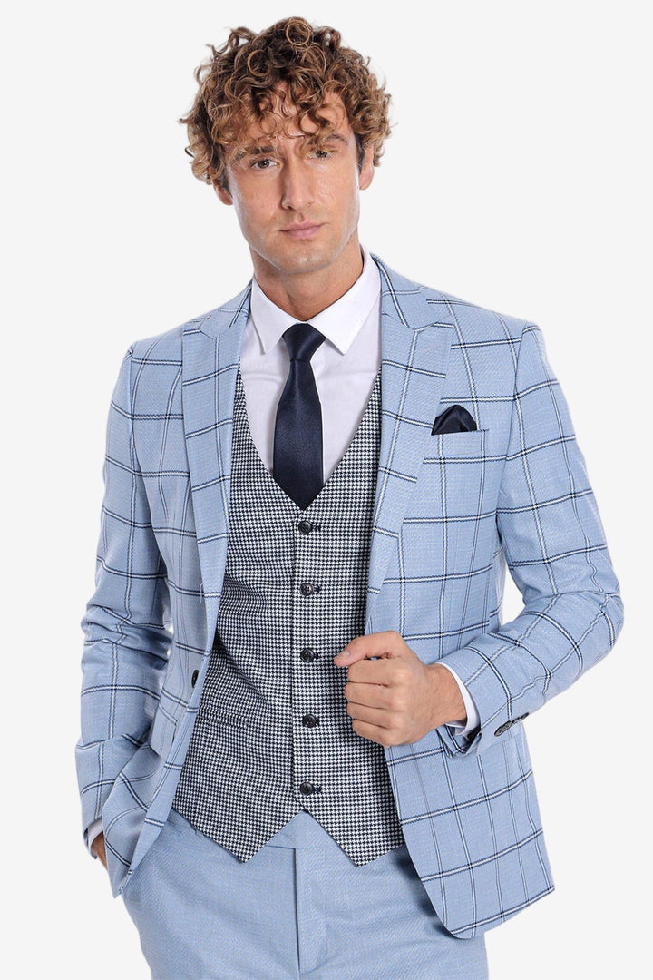 بدلة رجالية منقوشة بقصة ضيقة باللون الأزرق الفاتح - Wessi