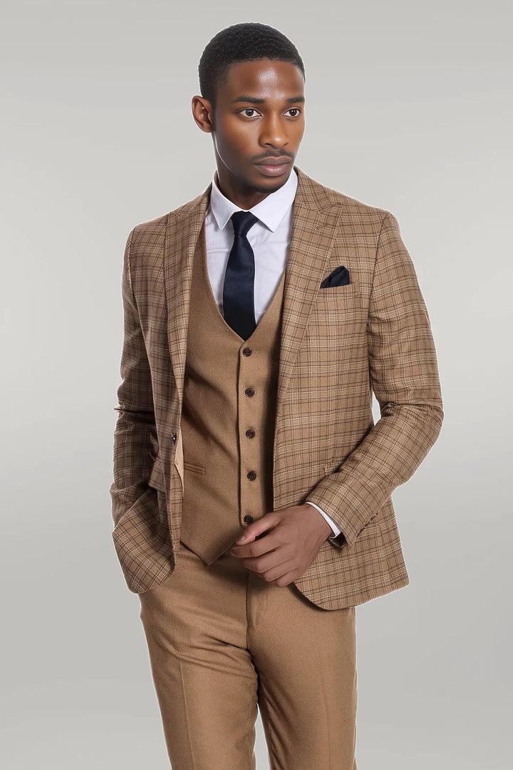 Checked Slim Fit Tan Men Suit - Wessi