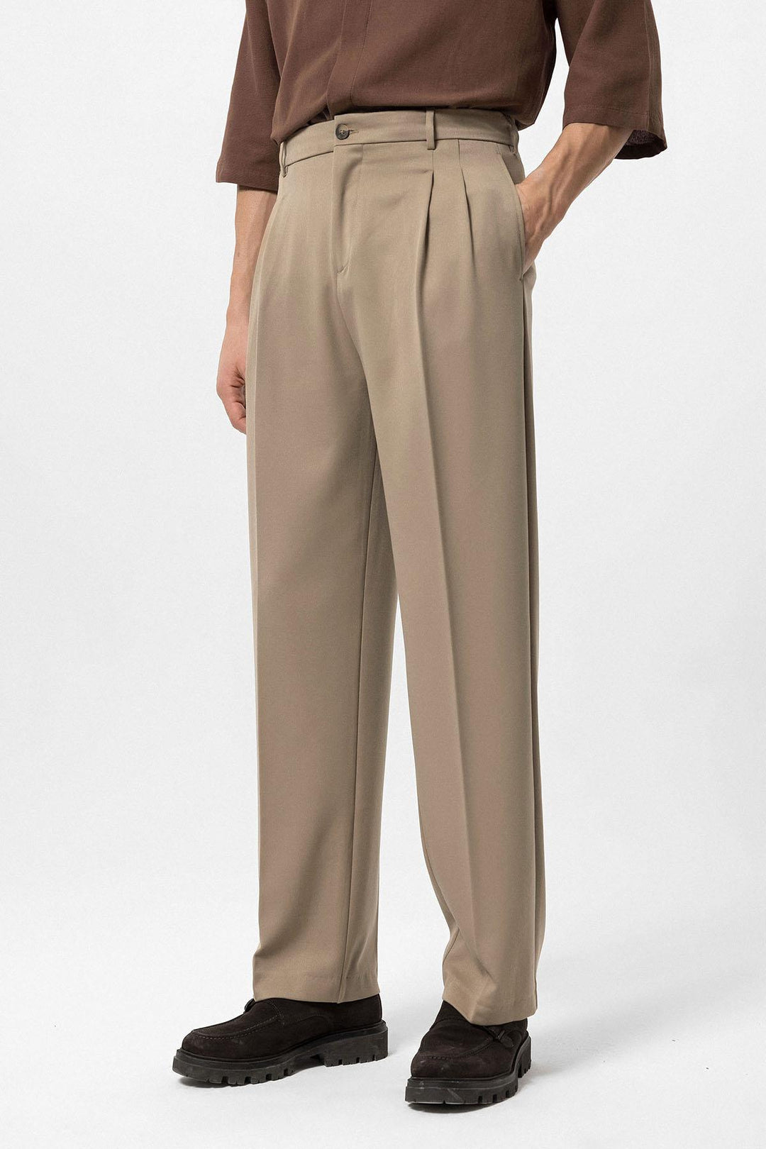 Men's Light Brown High-Waist Pleated Relaxed Fit Pants - Wessi
