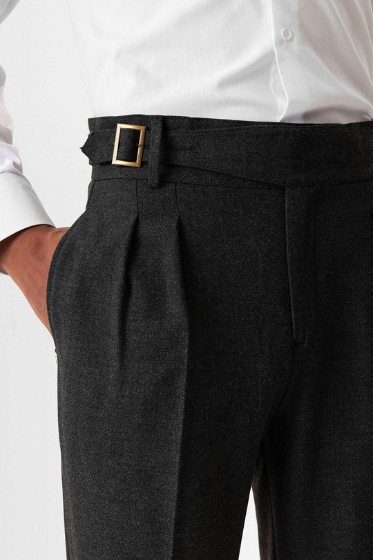 Anthracite Pantalon Plissé pour Homme avec Détail de Boucle - Wessi