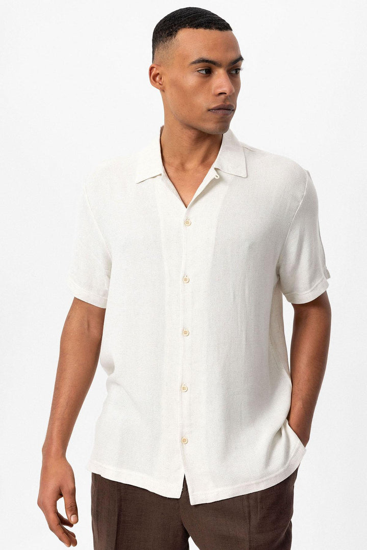 Men's Ecru Knit Textured Camp Collar Shirt - Wessi