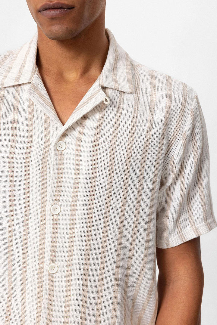 Men's Beige Camp Collar Knit Short-Sleeve Shirt - Wessi