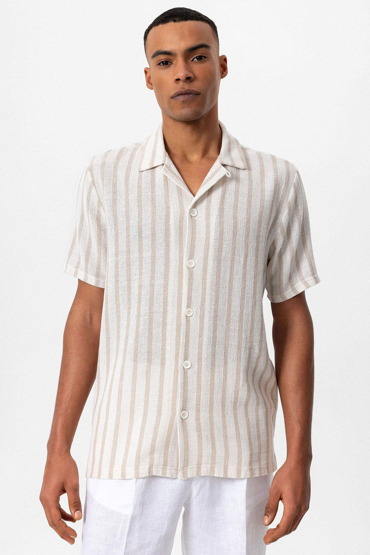 Men's Beige Camp Collar Knit Short-Sleeve Shirt - Wessi