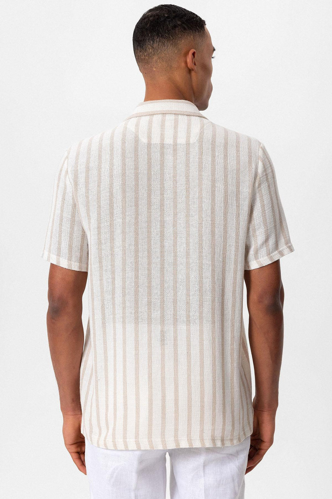 Men's Beige Camp Collar Knit Short-Sleeve Shirt - Wessi