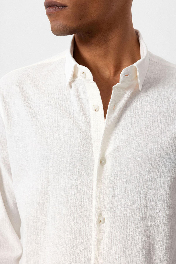 Men's White Textured Regular Fit  Shirt - Wessi