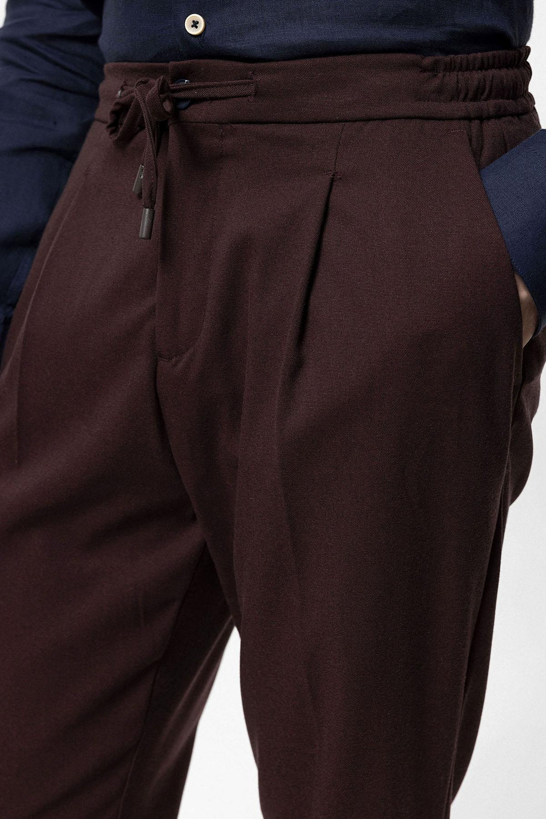 Men's Burgundy Elastic Waist Pleated  Trousers - Wessi