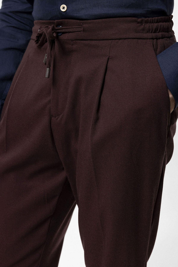Men's Burgundy Elastic Waist Pleated  Trousers - Wessi