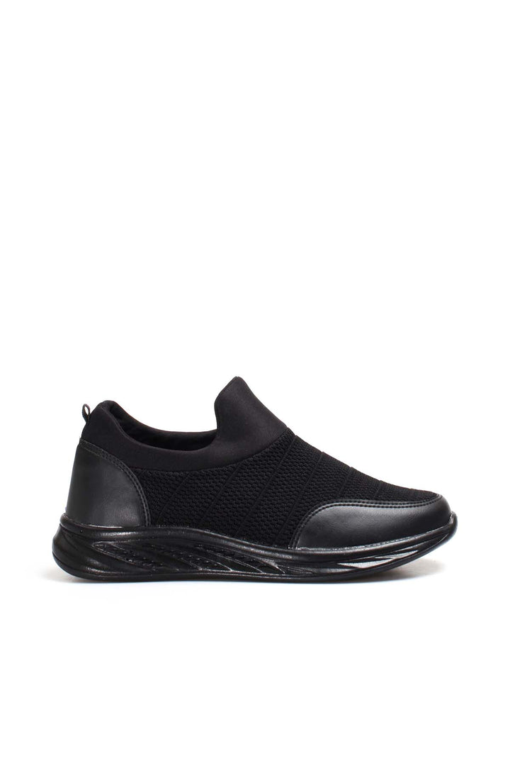 Men's Black Mesh Slip-On Sneakers with Cushioned Sole - Wessi