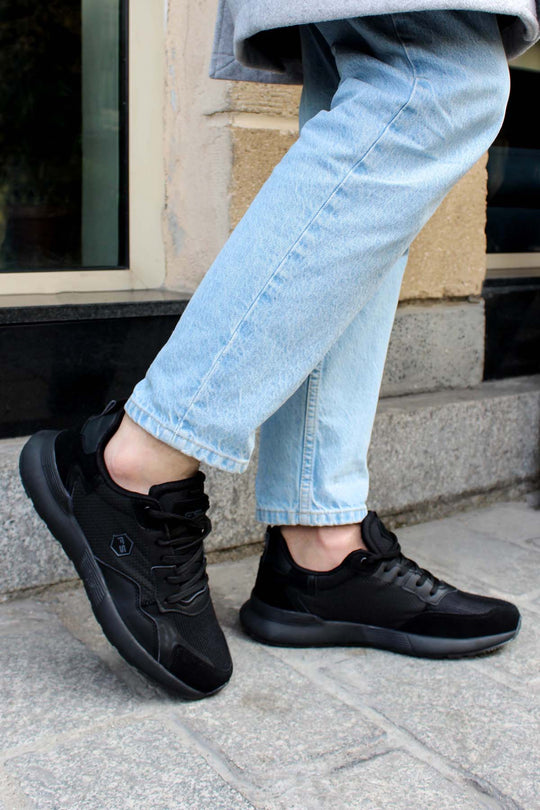 Men's Black Athletic Sneakers with Cushioned Sole - Wessi Wessi - Discover Diversity Men's Black Athletic Sneakers with Cushioned Sole - Wessi Wessi - Discover Diversity