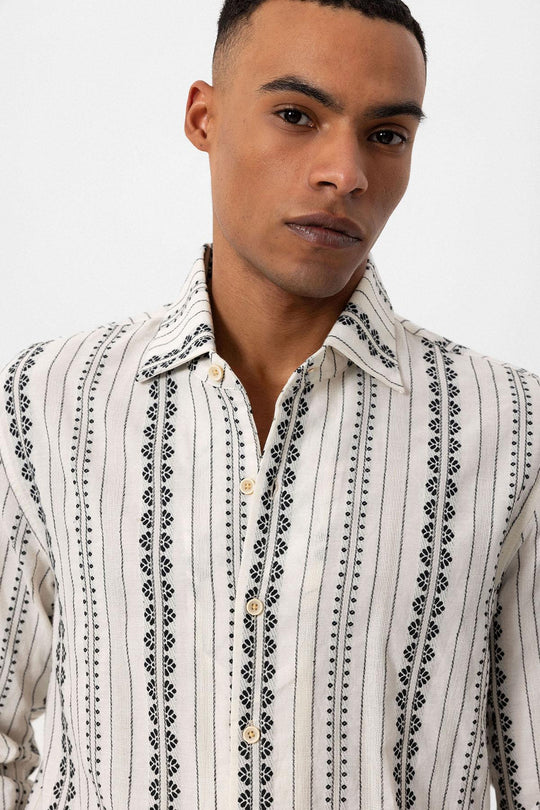 Chemise Homme Noire à Manches Longues Design Ethnique - Wessi
