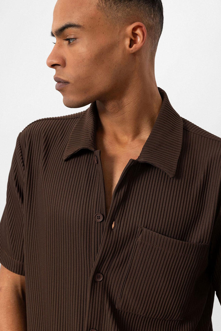 Men's Brown Short-Sleeve Ribbed Shirt - Wessi