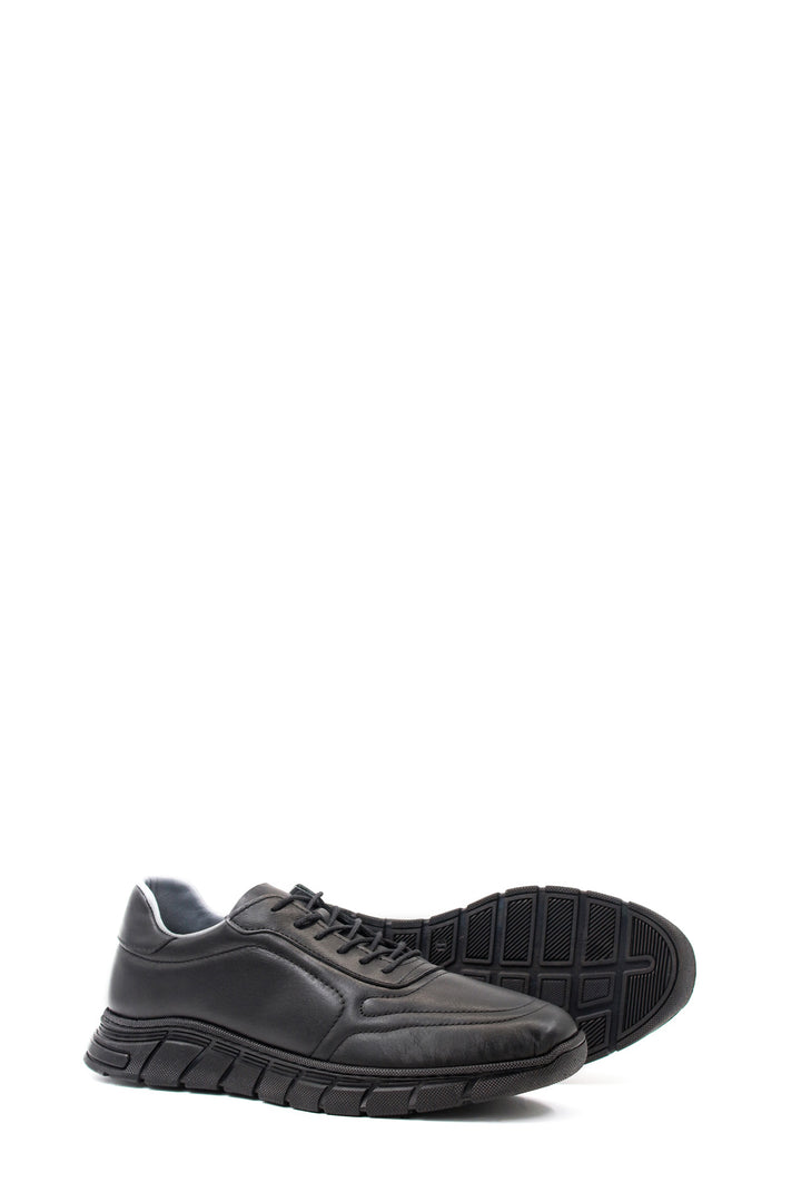 Men's All-Black Leather Sneakers with Textured Sole - Wessi